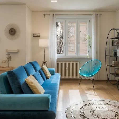 Casa Flora 아파트