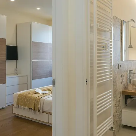 Casa Flora 아파트