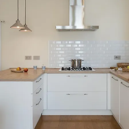 Casa Flora 아파트 사비갈리노