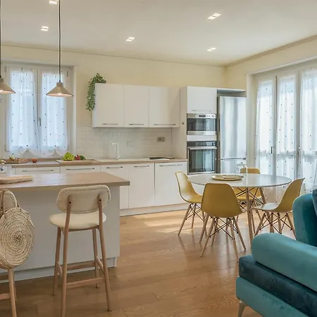 Casa Flora 사비갈리노